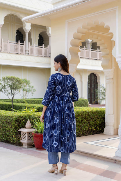 Women Blue Indigo Kurta and Pant Set With Dupatta